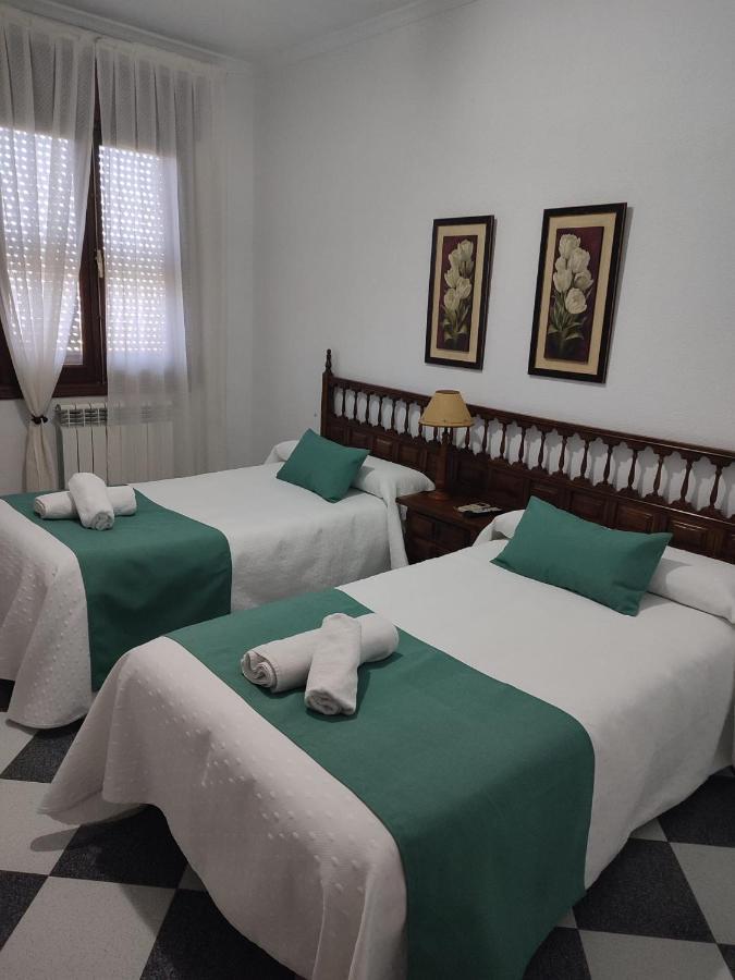 Hostal El Fogon De Felisa Herrera del Duque Dış mekan fotoğraf