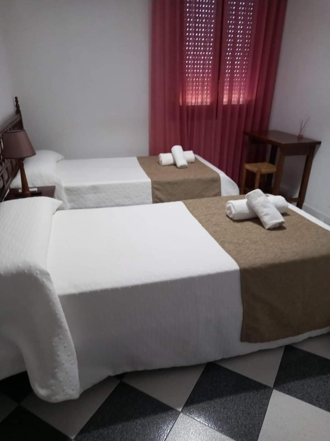 Hostal El Fogon De Felisa Herrera del Duque Dış mekan fotoğraf